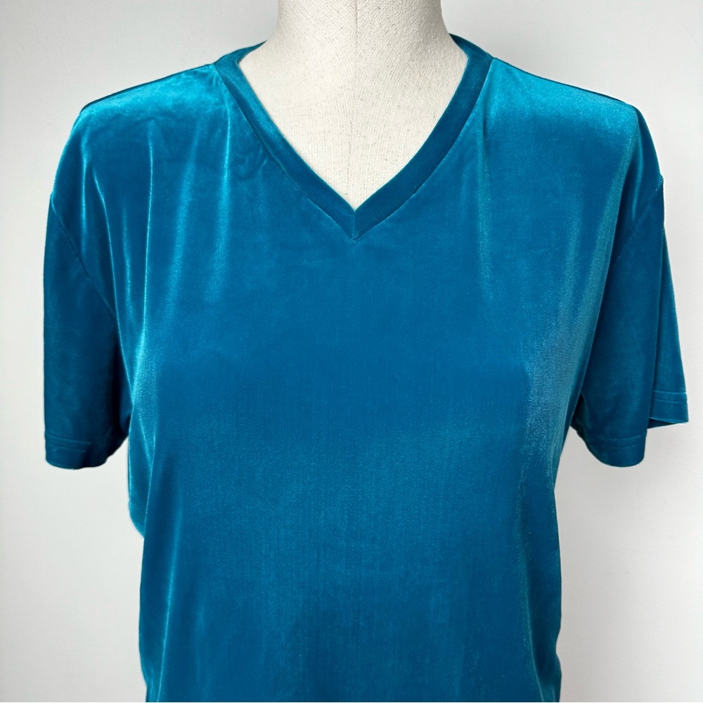 Vintage Stretch Velvet Tee